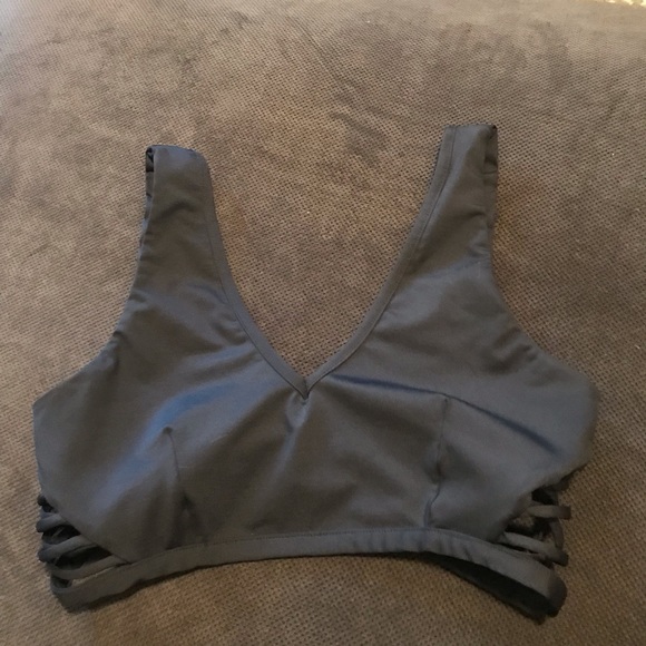 UO without walls sports bra - Picture 4 of 4